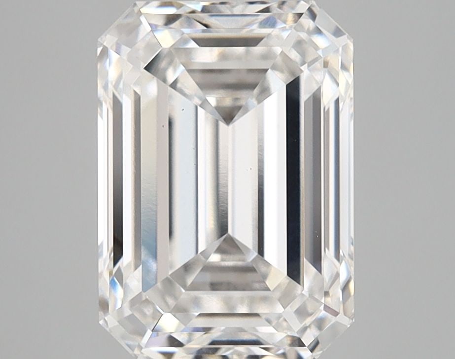 Loose Diamond - EMERALD 3.57ct F VS1: Loose Diamond - EMERALD 3.57ct F VS1 Source: This is a real non-mined Diamond that has been grown in a lab Shape: EMERALD Carats: 3.57 Color: F Clarity: VS1 Certification: GIA Video: