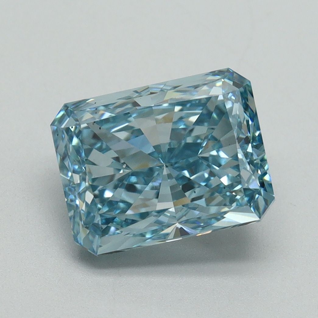 Loose Diamond - RADIANT 3.08ct Fancy Vivid Greenish Blue VS2: Loose Diamond - RADIANT 3.08ct Fancy Vivid Greenish Blue VS2 Source: This is a real non-mined Diamond that has been grown in a lab Shape: RADIANT Carats: 3.08 Color: Fancy Vivid Greenish Blue Certific