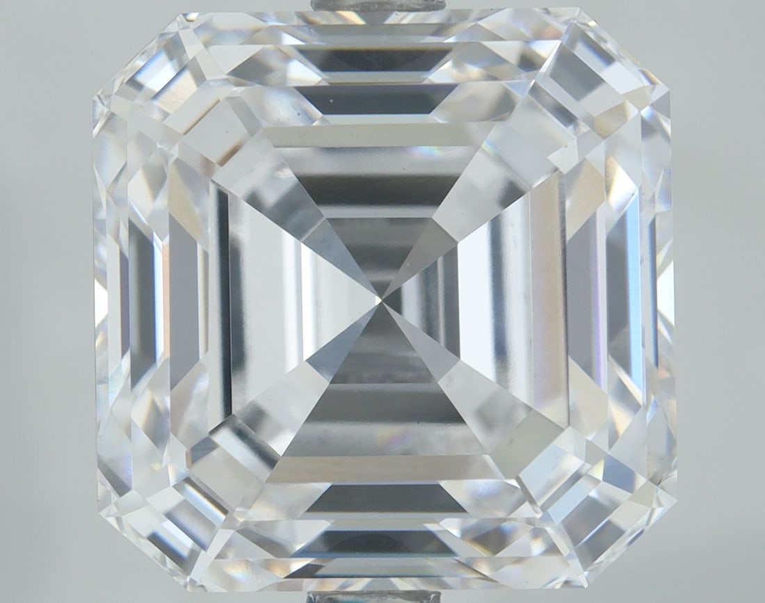 Loose Diamond - SQUARE EMERALD 5.14ct D VS1 (1 of 1)