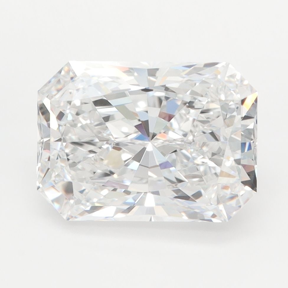 Loose Diamond - RADIANT 3.09ct D VVS1: Loose Diamond - RADIANT 3.09ct D VVS1 Source: This is a real non-mined Diamond that has been grown in a lab Shape: RADIANT Carats: 3.09 Color: D Clarity: VVS1 Certification: IGI Video: