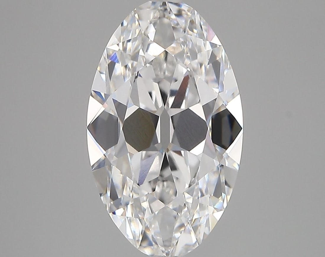 Loose Diamond - OVAL 3.8ct D VVS2: Loose Diamond - OVAL 3.8ct D VVS2 Source: This is a real non-mined Diamond that has been grown in a lab Shape: OVAL Carats: 3.8 Color: D Clarity: VVS2 Certification: IGI Video: Video Link The Diamond