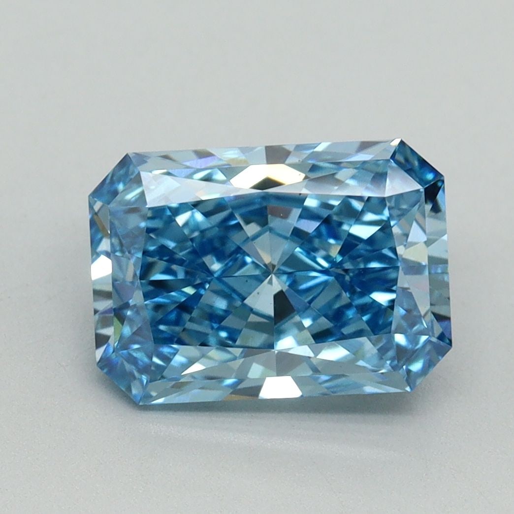 Loose Diamond - RADIANT 2.42ct Fancy Vivid Blue VS1: Loose Diamond - RADIANT 2.42ct Fancy Vivid Blue VS1 Source: This is a real non-mined Diamond that has been grown in a lab Shape: RADIANT Carats: 2.42 Color: Fancy Vivid Blue Certification: IGI Video: