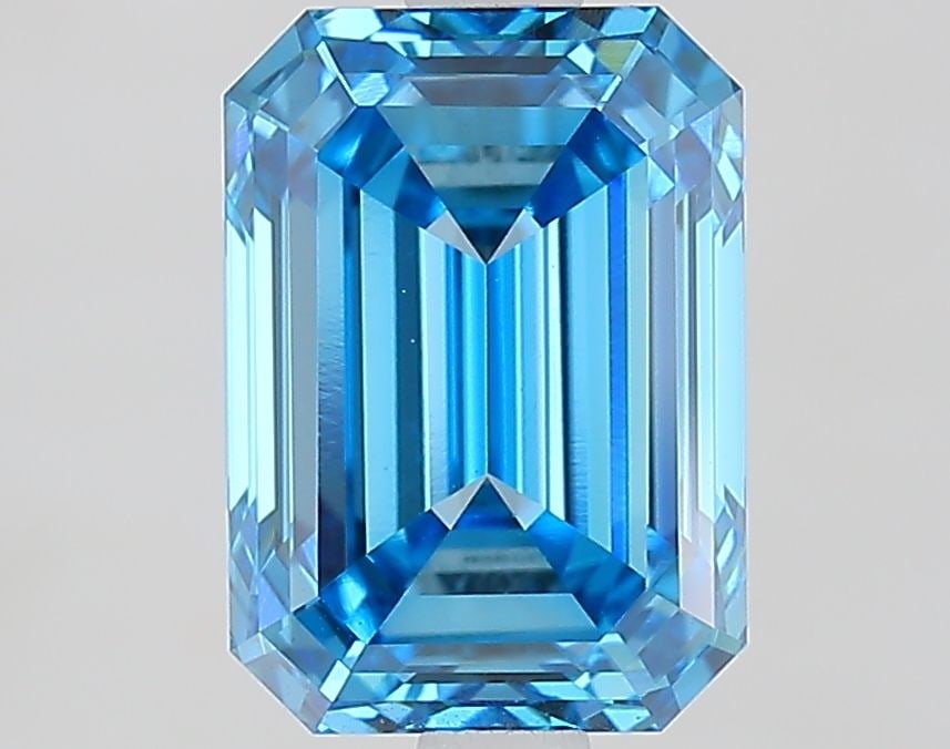 Loose Diamond - EMERALD 2.52ct Fancy Vivid Blue VS1: Loose Diamond - EMERALD 2.52ct Fancy Vivid Blue VS1 Source: This is a real non-mined Diamond that has been grown in a lab Shape: EMERALD Carats: 2.52 Color: Fancy Vivid Blue Certification: IGI Video: