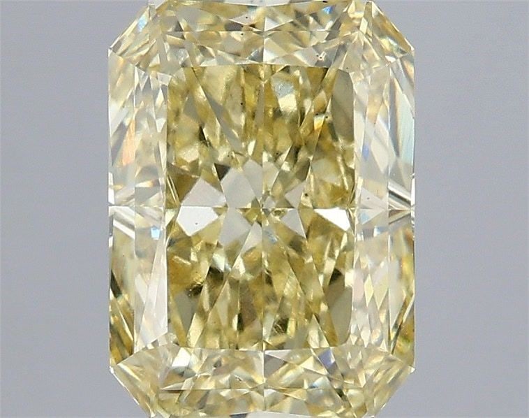 Loose Diamond - RADIANT 3.02ct Fancy Yellow VS2: Loose Diamond - RADIANT 3.02ct Fancy Yellow VS2 Source: This is a real non-mined Diamond that has been grown in a lab Shape: RADIANT Carats: 3.02 Color: Fancy Yellow Certification: IGI Video: