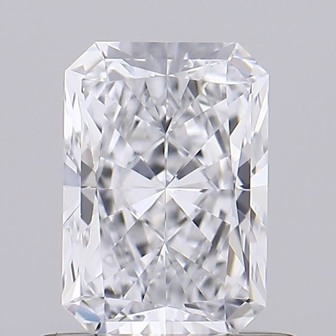 Loose Diamond - RADIANT 0.82ct E IF: Loose Diamond - RADIANT 0.82ct E IF Source: This is a real non-mined Diamond that has been grown in a lab Shape: RADIANT Carats: 0.82 Color: E Clarity: IF Certification: IGI Video: