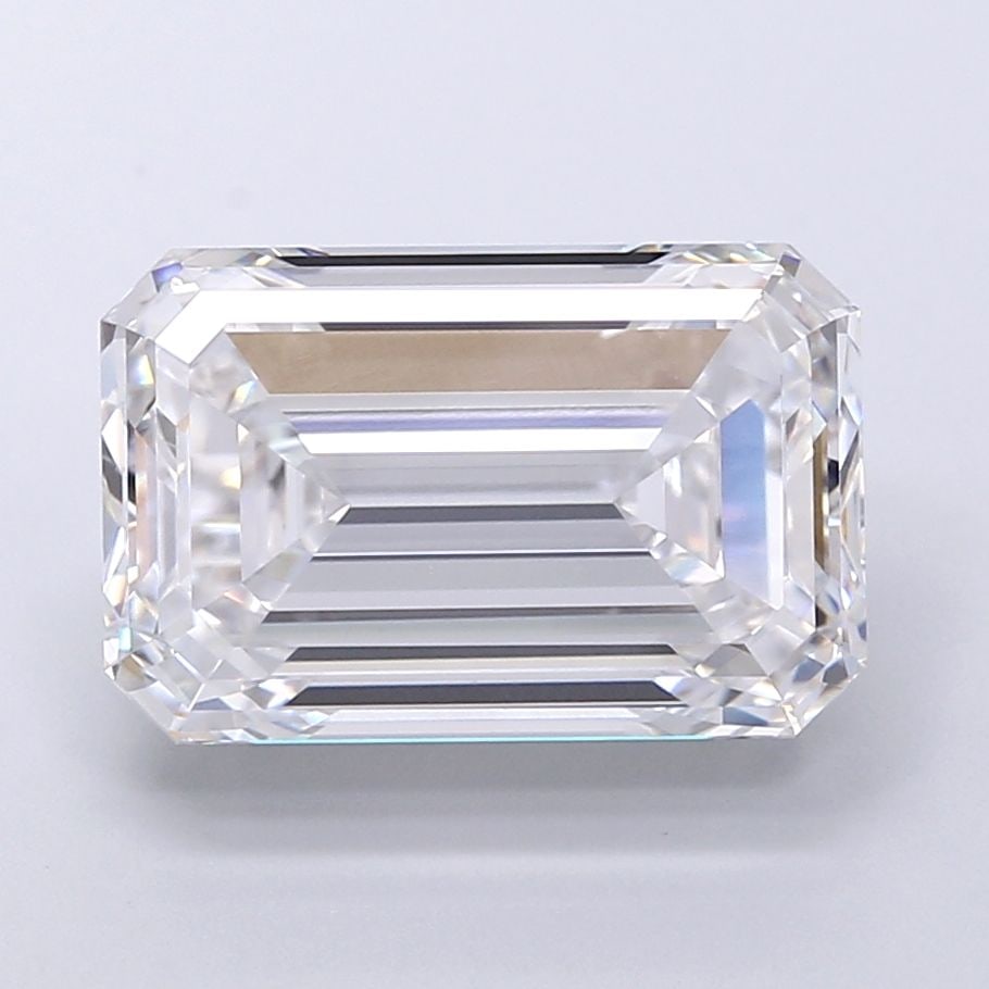 Loose Diamond - EMERALD 9.03ct E VVS2: Loose Diamond - EMERALD 9.03ct E VVS2 Source: This is a real non-mined Diamond that has been grown in a lab Shape: EMERALD Carats: 9.03 Color: E Clarity: VVS2 Certification: IGI Video: