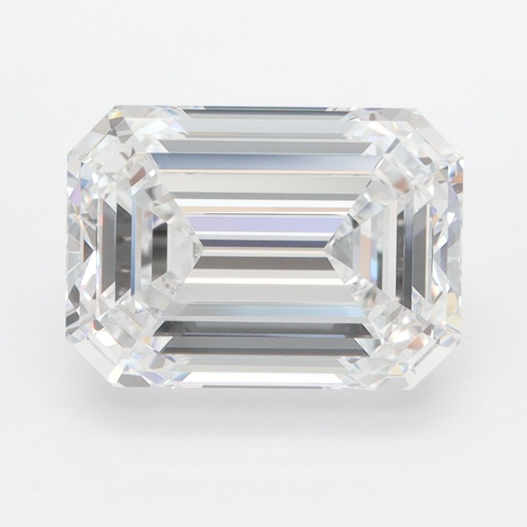 Loose Diamond - EMERALD 4.26ct D IF: Loose Diamond - EMERALD 4.26ct D IF Source: This is a real non-mined Diamond that has been grown in a lab Shape: EMERALD Carats: 4.26 Color: D Clarity: IF Certification: IGI Video: