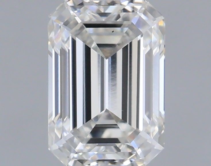 Loose Diamond - EMERALD 0.82ct F VS1: Loose Diamond - EMERALD 0.82ct F VS1 Source: This is a real non-mined Diamond that has been grown in a lab Shape: EMERALD Carats: 0.82 Color: F Clarity: VS1 Certification: IGI Video: