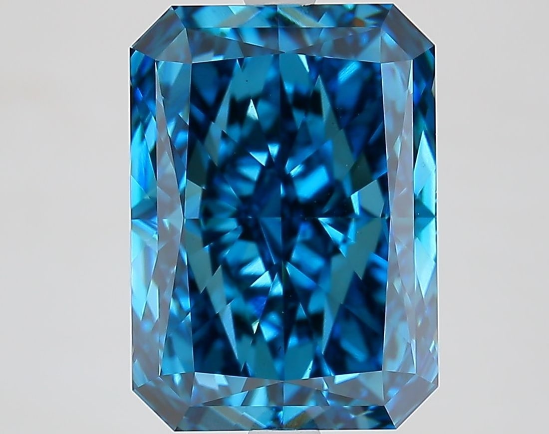 Loose Diamond - RADIANT 6.19ct Fancy Vivid Blue VS1: Loose Diamond - RADIANT 6.19ct Fancy Vivid Blue VS1 Source: This is a real non-mined Diamond that has been grown in a lab Shape: RADIANT Carats: 6.19 Color: Fancy Vivid Blue Certification: IGI Video: