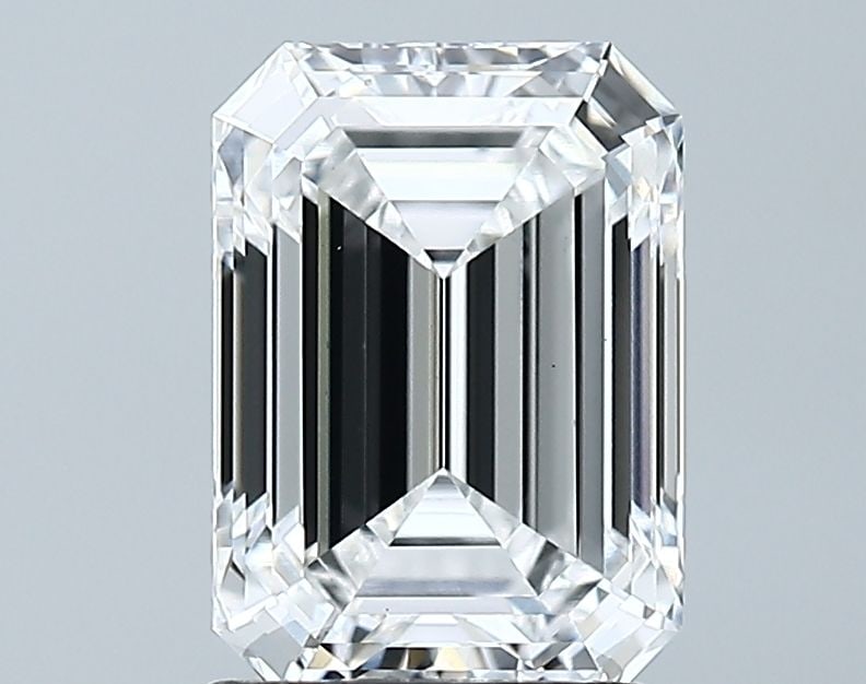 Loose Diamond - EMERALD 2.09ct D VS1: Loose Diamond - EMERALD 2.09ct D VS1 Source: This is a real non-mined Diamond that has been grown in a lab Shape: EMERALD Carats: 2.09 Color: D Clarity: VS1 Certification: GIA Video: