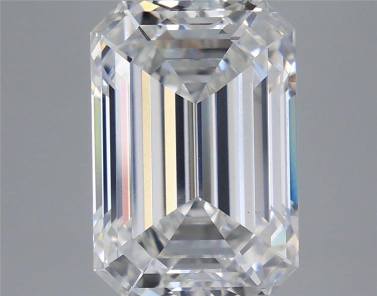 Loose Diamond - EMERALD 6.59ct F VS1: Loose Diamond - EMERALD 6.59ct F VS1 Source: This is a real non-mined Diamond that has been grown in a lab Shape: EMERALD Carats: 6.59 Color: F Clarity: VS1 Certification: IGI Video: