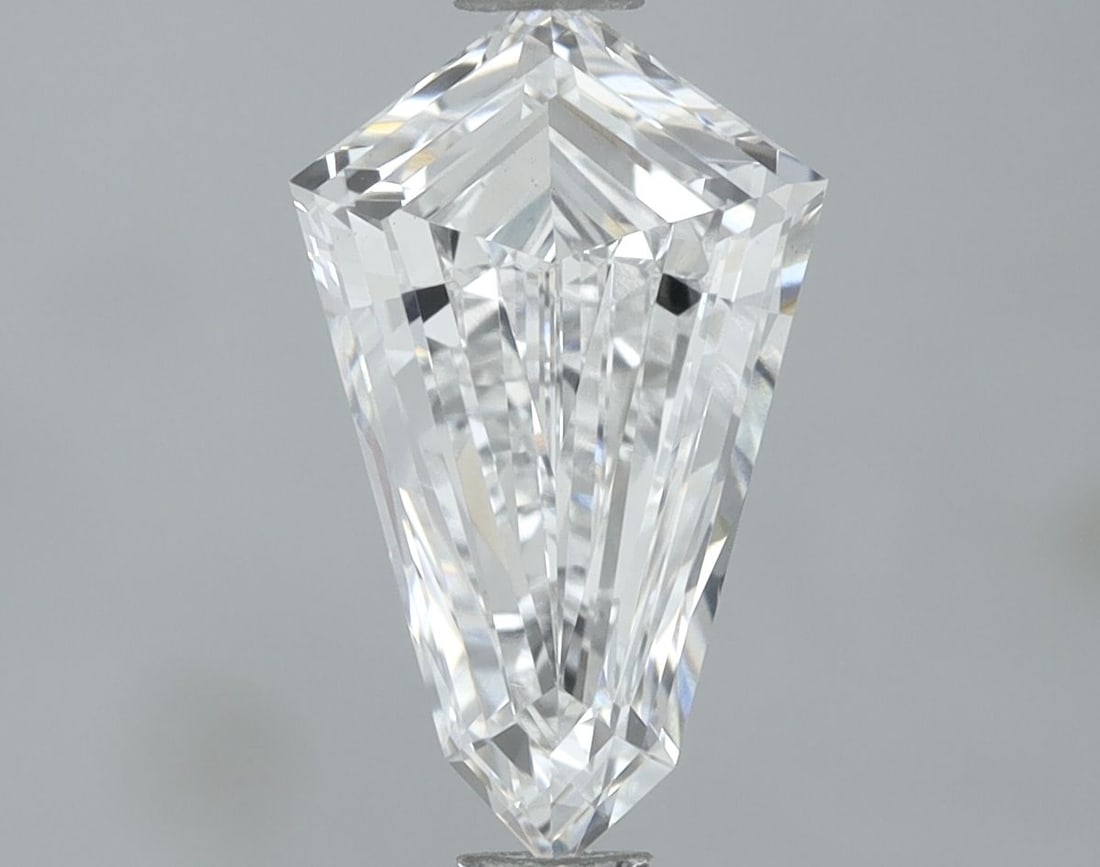 Loose Diamond - OTHER 1.03ct D VVS2: Loose Diamond - OTHER 1.03ct D VVS2 Source: This is a real non-mined Diamond that has been grown in a lab Shape: OTHER Carats: 1.03 Color: D Clarity: VVS2 Certification: IGI Video: