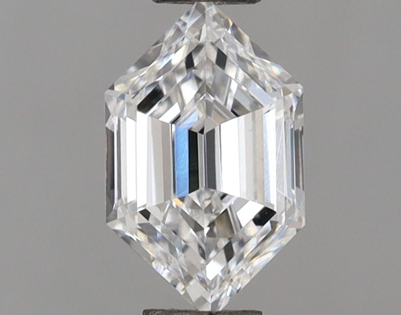 Loose Diamond - HEXAGONAL 0.57ct F VS1: Loose Diamond - HEXAGONAL 0.57ct F VS1 Source: This is a real non-mined Diamond that has been grown in a lab Shape: HEXAGONAL Carats: 0.57 Color: F Clarity: VS1 Certification: NONE Video: