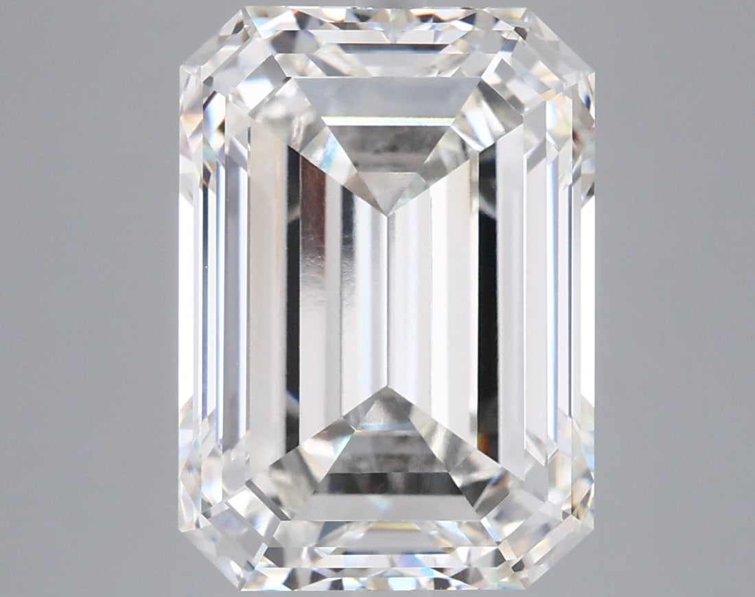 Loose Diamond - EMERALD 8.07ct G VVS2: Loose Diamond - EMERALD 8.07ct G VVS2 Source: This is a real non-mined Diamond that has been grown in a lab Shape: EMERALD Carats: 8.07 Color: G Clarity: VVS2 Certification: IGI Video:
