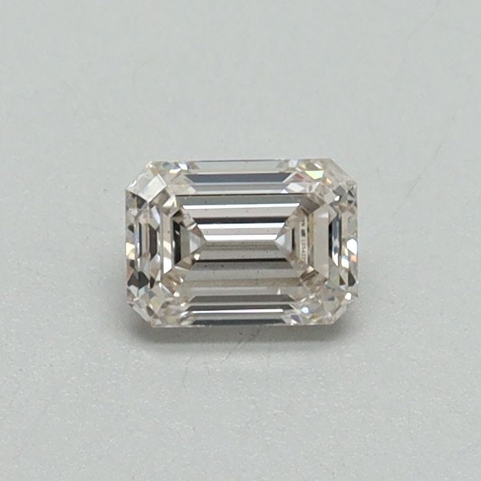 Loose Diamond - EMERALD 0.32ct I VS2: Loose Diamond - EMERALD 0.32ct I VS2 Source: This is a real non-mined Diamond that has been grown in a lab Shape: EMERALD Carats: 0.32 Color: I Clarity: VS2 Certification: IGI Video: