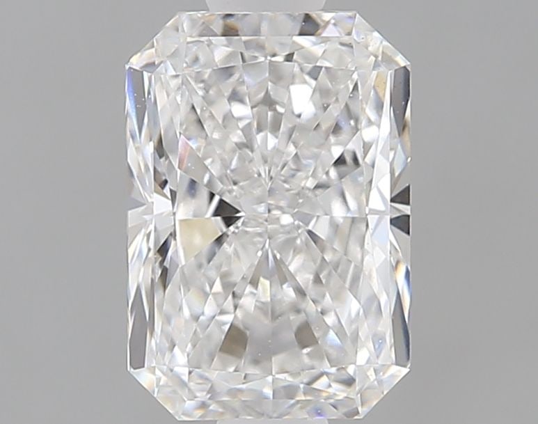 Loose Diamond - RADIANT 1.03ct E VS1: Loose Diamond - RADIANT 1.03ct E VS1 Source: This is a real non-mined Diamond that has been grown in a lab Shape: RADIANT Carats: 1.03 Color: E Clarity: VS1 Certification: IGI Video: