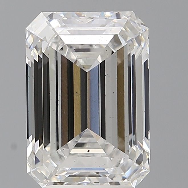 Loose Diamond - EMERALD 4.02ct E VS2: Loose Diamond - EMERALD 4.02ct E VS2 Source: This is a real non-mined Diamond that has been grown in a lab Shape: EMERALD Carats: 4.02 Color: E Clarity: VS2 Certification: IGI Video: