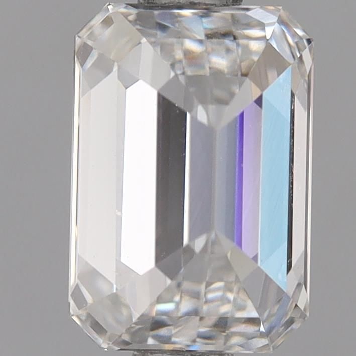 Loose Diamond - EMERALD 1.35ct E VS1: Loose Diamond - EMERALD 1.35ct E VS1 Source: This is a real non-mined Diamond that has been grown in a lab Shape: EMERALD Carats: 1.35 Color: E Clarity: VS1 Certification: IGI Video: