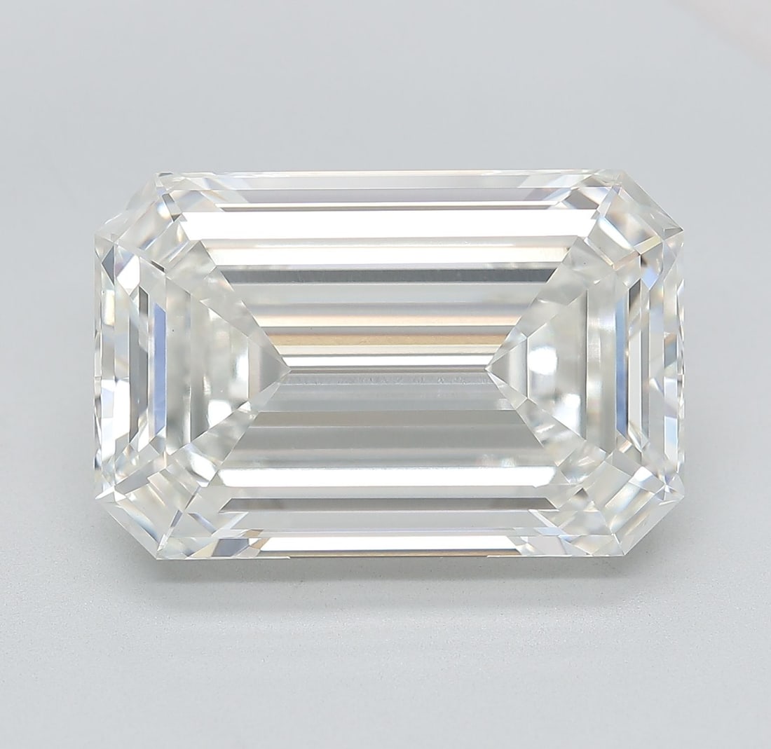 Loose Diamond - EMERALD 13.24ct H VVS2: Loose Diamond - EMERALD 13.24ct H VVS2 Source: This is a real non-mined Diamond that has been grown in a lab Shape: EMERALD Carats: 13.24 Color: H Clarity: VVS2 Certification: IGI Video: