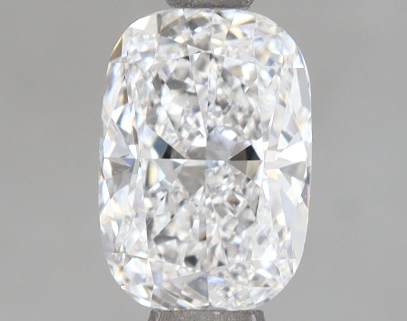 Loose Diamond - CUSHION BRILLIANT 1.13ct D VVS2: Loose Diamond - CUSHION BRILLIANT 1.13ct D VVS2 Source: This is a real non-mined Diamond that has been grown in a lab Shape: CUSHION BRILLIANT Carats: 1.13 Color: D Clarity: VVS2 Certification: IGI Vi