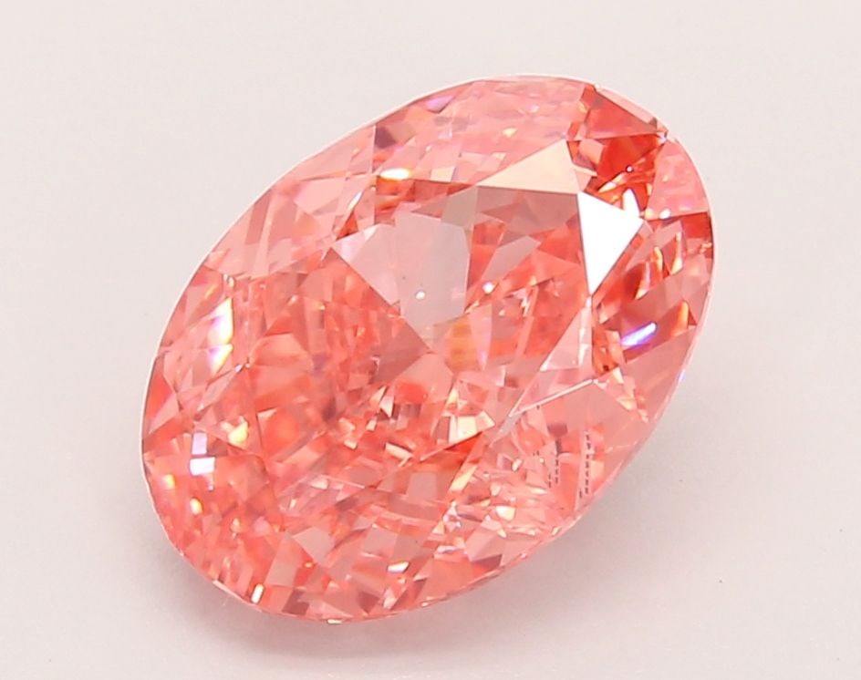Loose Diamond - OVAL 3.5ct Fancy Vivid Pink VS2: Loose Diamond - OVAL 3.5ct Fancy Vivid Pink VS2 Source: This is a real non-mined Diamond that has been grown in a lab Shape: OVAL Carats: 3.5 Color: Fancy Vivid Pink Certification: IGI Video: