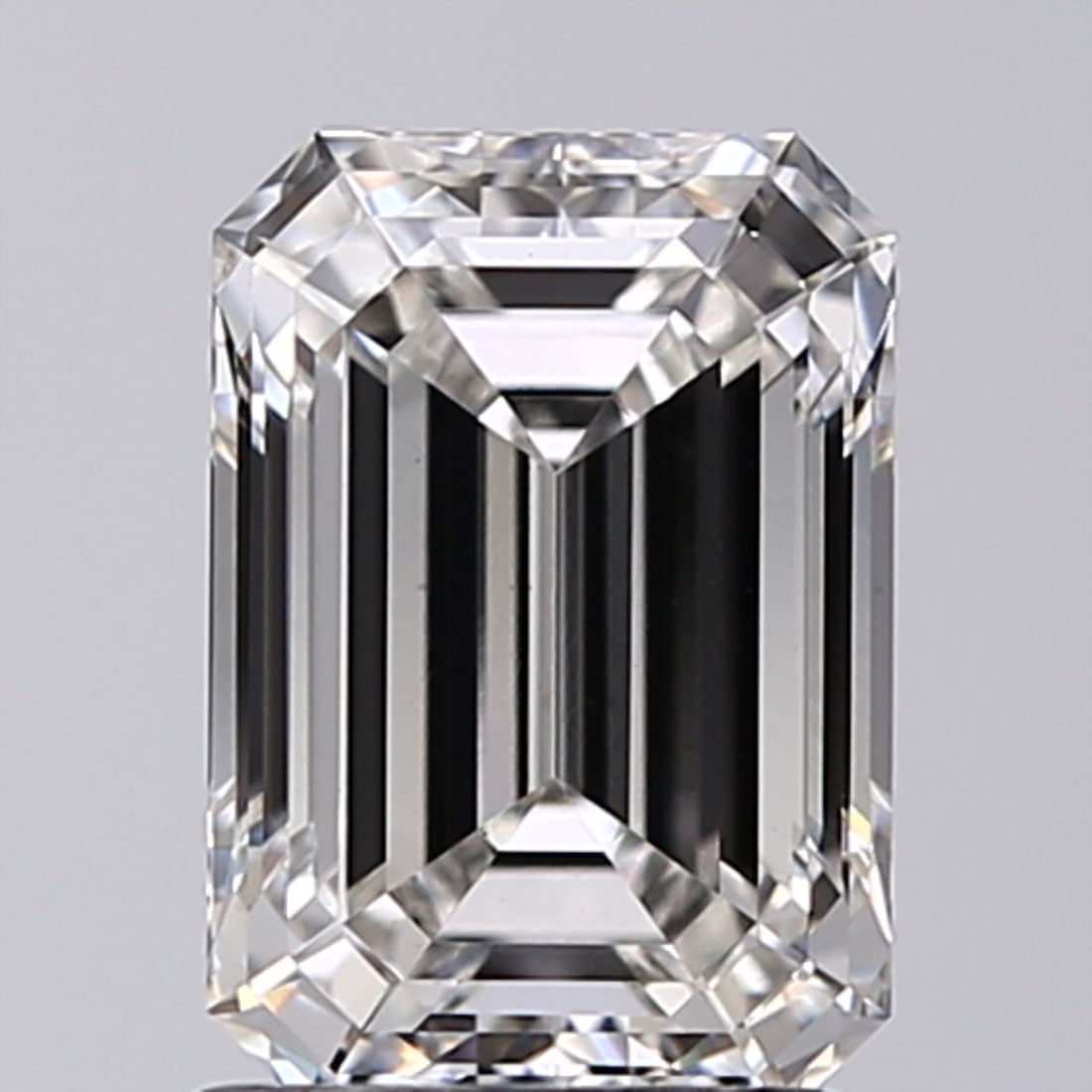Loose Diamond - EMERALD 1.72ct G VS1: Loose Diamond - EMERALD 1.72ct G VS1 Source: This is a real non-mined Diamond that has been grown in a lab Shape: EMERALD Carats: 1.72 Color: G Clarity: VS1 Certification: IGI Video: