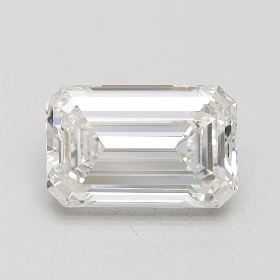 Loose Diamond - EMERALD 1.53ct G VVS2: Loose Diamond - EMERALD 1.53ct G VVS2 Source: This is a real non-mined Diamond that has been grown in a lab Shape: EMERALD Carats: 1.53 Color: G Clarity: VVS2 Certification: IGI Video: