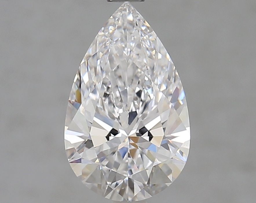 Loose Diamond - PEAR 2.01ct D VS1: Loose Diamond - PEAR 2.01ct D VS1 Source: This is a real non-mined Diamond that has been grown in a lab Shape: PEAR Carats: 2.01 Color: D Clarity: VS1 Certification: GIA Video: