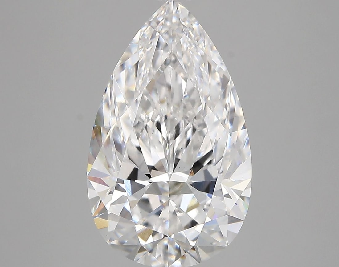 Loose Diamond - PEAR 4.61ct D VS1: Loose Diamond - PEAR 4.61ct D VS1 Source: This is a real non-mined Diamond that has been grown in a lab Shape: PEAR Carats: 4.61 Color: D Clarity: VS1 Certification: IGI Video: