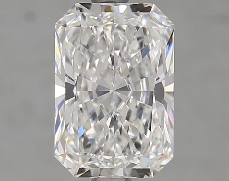Loose Diamond - RADIANT 2.03ct E VVS2: Loose Diamond - RADIANT 2.03ct E VVS2 Source: This is a real non-mined Diamond that has been grown in a lab Shape: RADIANT Carats: 2.03 Color: E Clarity: VVS2 Certification: GIA Video: