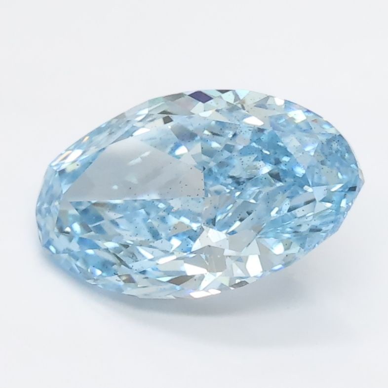 Loose Diamond - OVAL 1.56ct Blue SI2: Loose Diamond - OVAL 1.56ct Blue SI2 Source: This is a real non-mined Diamond that has been grown in a lab Shape: OVAL Carats: 1.56 Color: Blue Certification: NONE Video: