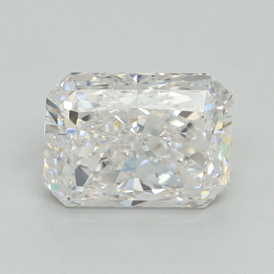 Loose Diamond - RADIANT 2.02ct E VS1: Loose Diamond - RADIANT 2.02ct E VS1 Source: This is a real non-mined Diamond that has been grown in a lab Shape: RADIANT Carats: 2.02 Color: E Clarity: VS1 Certification: NONE Video: