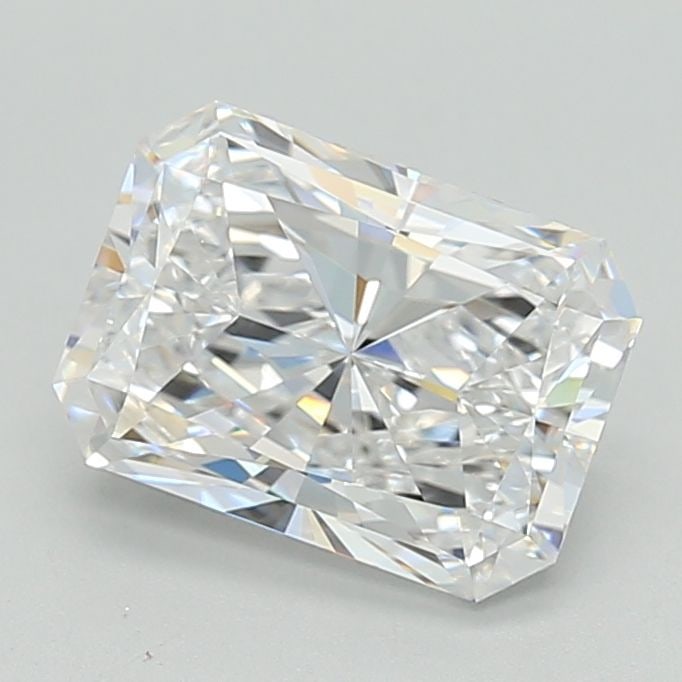 Loose Diamond - RADIANT 2.24ct D VVS1: Loose Diamond - RADIANT 2.24ct D VVS1 Source: This is a real non-mined Diamond that has been grown in a lab Shape: RADIANT Carats: 2.24 Color: D Clarity: VVS1 Certification: IGI Video: