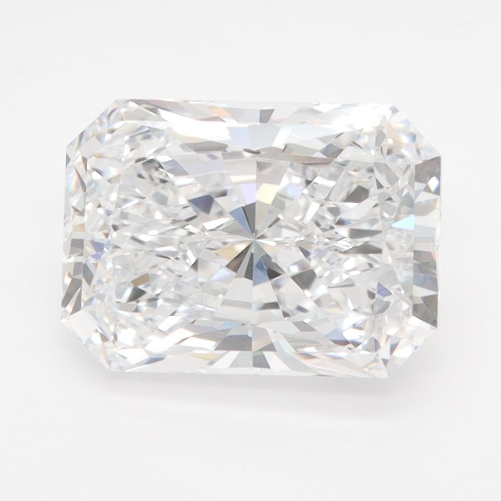 Loose Diamond - RADIANT 3.04ct D VVS1: Loose Diamond - RADIANT 3.04ct D VVS1 Source: This is a real non-mined Diamond that has been grown in a lab Shape: RADIANT Carats: 3.04 Color: D Clarity: VVS1 Certification: IGI The Diamond Depot Guar
