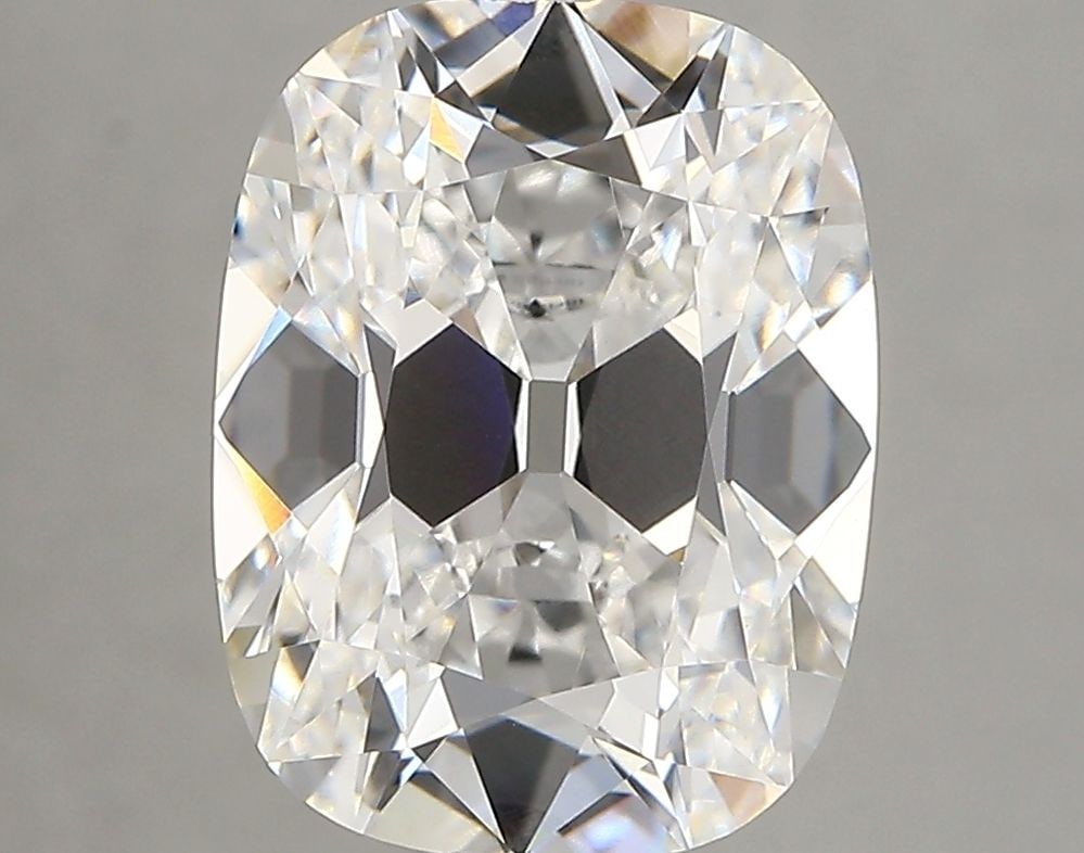 Loose Diamond - CUSHION MODIFIED 4.2ct D VVS2: Loose Diamond - CUSHION MODIFIED 4.2ct D VVS2 Source: This is a real non-mined Diamond that has been grown in a lab Shape: CUSHION MODIFIED Carats: 4.2 Color: D Clarity: VVS2 Certification: IGI Video: