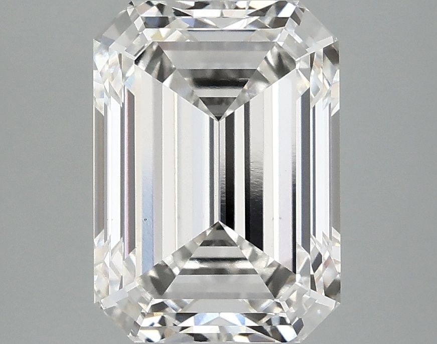 Loose Diamond - EMERALD 3.52ct F VS1: Loose Diamond - EMERALD 3.52ct F VS1 Source: This is a real non-mined Diamond that has been grown in a lab Shape: EMERALD Carats: 3.52 Color: F Clarity: VS1 Certification: IGI Video: