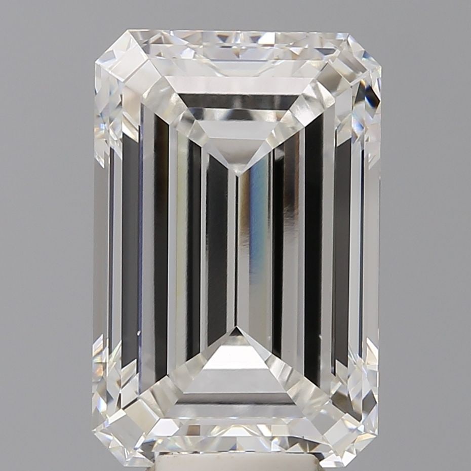 Loose Diamond - EMERALD 10.42ct F VS1: Loose Diamond - EMERALD 10.42ct F VS1 Source: This is a real non-mined Diamond that has been grown in a lab Shape: EMERALD Carats: 10.42 Color: F Clarity: VS1 Certification: IGI Video: