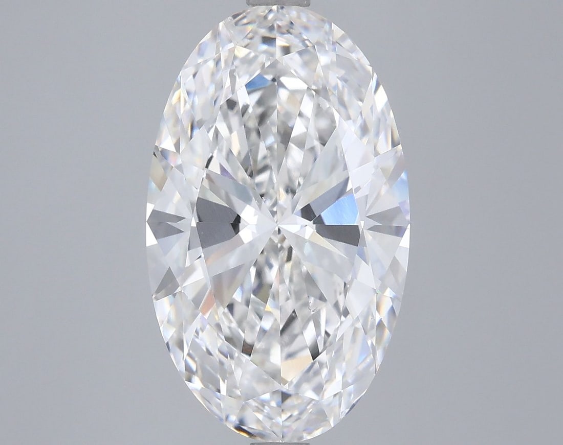 Loose Diamond - OVAL 5.0ct E VS2: Loose Diamond - OVAL 5.0ct E VS2 Source: This is a real non-mined Diamond that has been grown in a lab Shape: OVAL Carats: 5.0 Color: E Clarity: VS2 Certification: NONE Video: