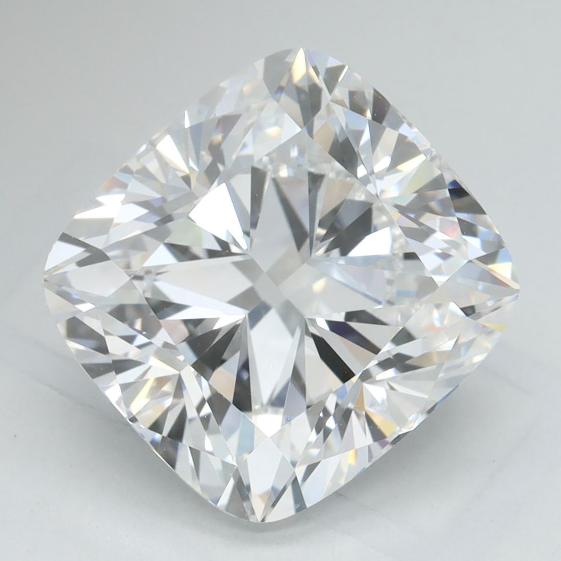 Loose Diamond - CUSHION BRILLIANT 5.0ct D FL: Loose Diamond - CUSHION BRILLIANT 5.0ct D FL Source: This is a real non-mined Diamond that has been grown in a lab Shape: CUSHION BRILLIANT Carats: 5.0 Color: D Clarity: FL Certification: GIA Video: