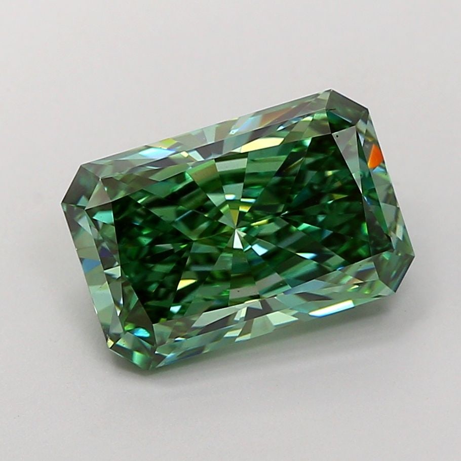 Loose Diamond - RADIANT 4.01ct Fancy Vivid Green VS1: Loose Diamond - RADIANT 4.01ct Fancy Vivid Green VS1 Source: This is a real non-mined Diamond that has been grown in a lab Shape: RADIANT Carats: 4.01 Color: Fancy Vivid Green Certification: IGI Video
