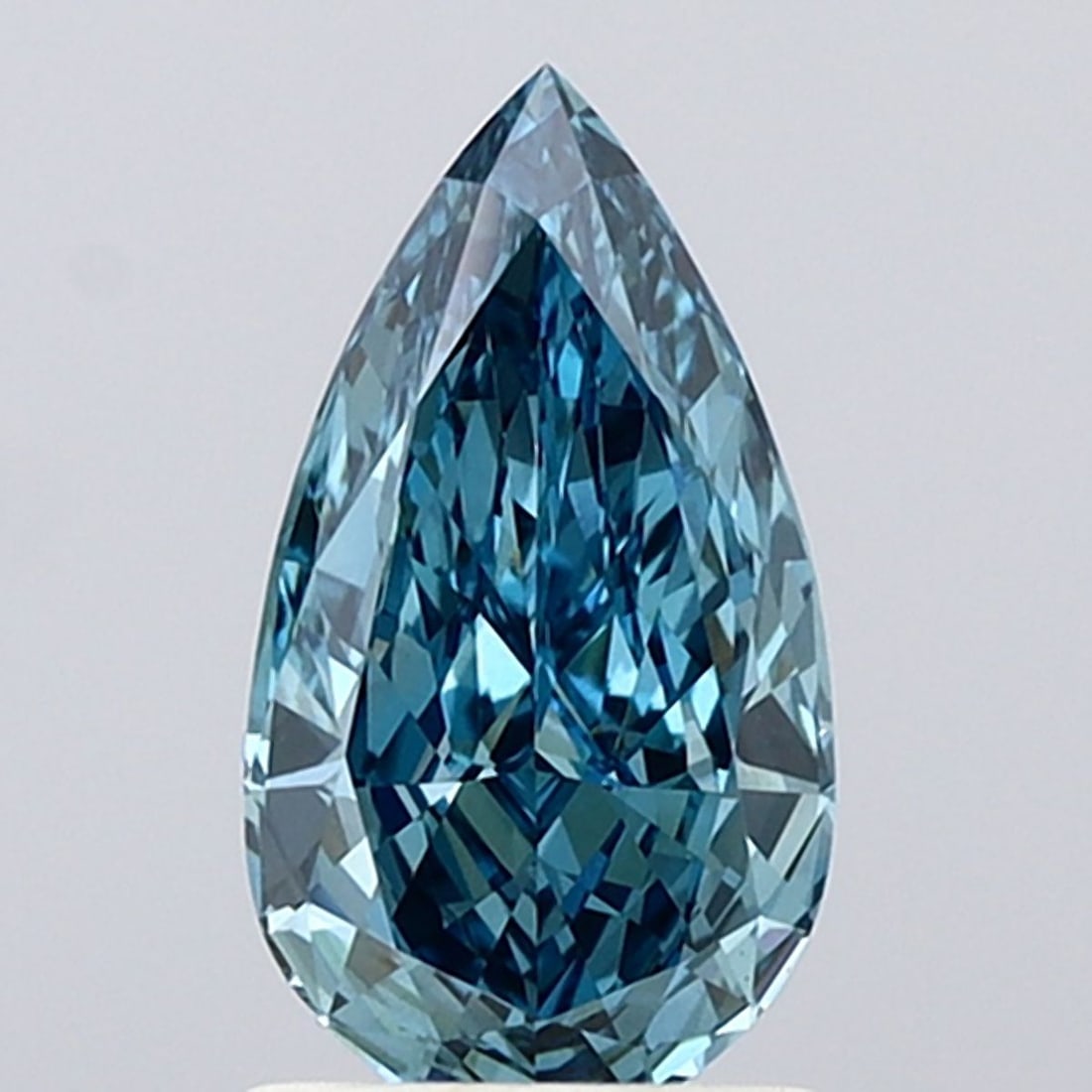 Loose Diamond - PEAR 1.1ct Fancy Vivid Blue VS1: Loose Diamond - PEAR 1.1ct Fancy Vivid Blue VS1 Source: This is a real non-mined Diamond that has been grown in a lab Shape: PEAR Carats: 1.1 Color: Fancy Vivid Blue Certification: NONE Video: