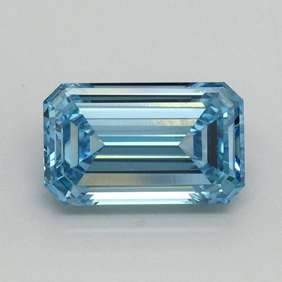 Loose Diamond - EMERALD 2.01ct Fancy Vivid Blue VS1: Loose Diamond - EMERALD 2.01ct Fancy Vivid Blue VS1 Source: This is a real non-mined Diamond that has been grown in a lab Shape: EMERALD Carats: 2.01 Color: Fancy Vivid Blue Certification: IGI Video: