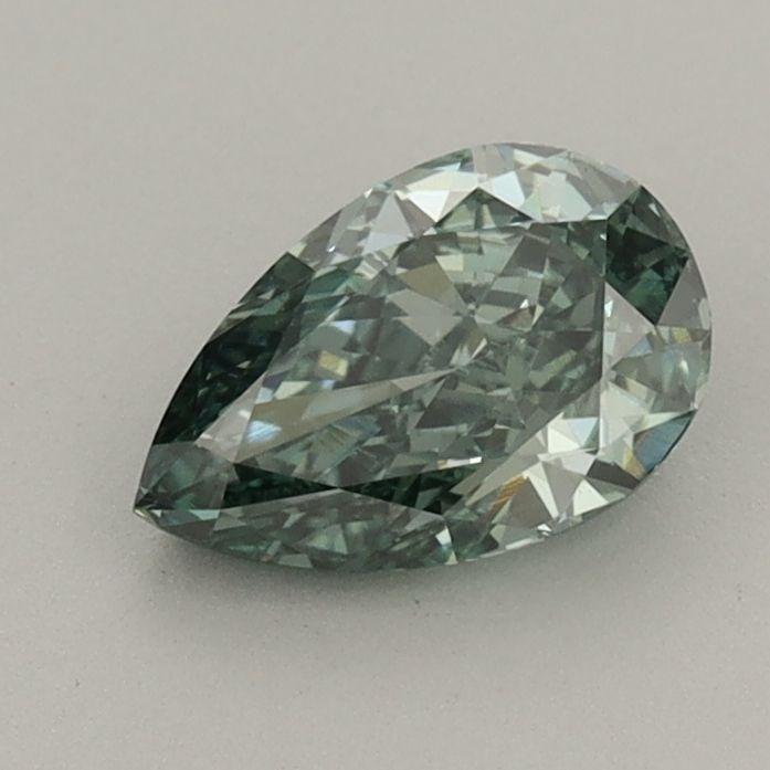 Loose Diamond - PEAR 0.8ct Fancy Vivid Green VVS2: Loose Diamond - PEAR 0.8ct Fancy Vivid Green VVS2 Source: This is a real non-mined Diamond that has been grown in a lab Shape: PEAR Carats: 0.8 Color: Fancy Vivid Green Certification: IGI Video: