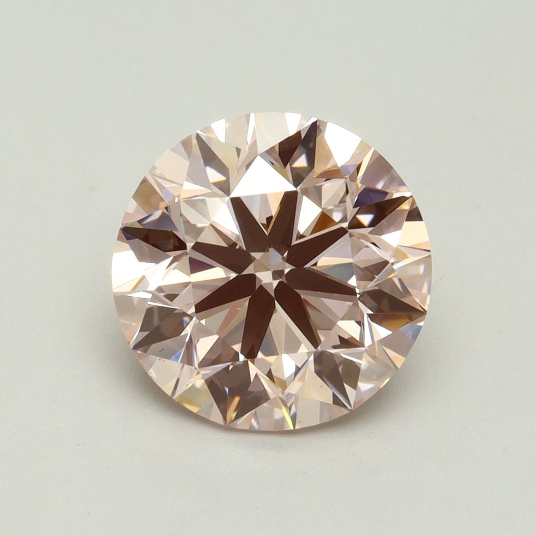 Loose Diamond - ROUND 4.01ct Fancy Intense Pink VS1: Loose Diamond - ROUND 4.01ct Fancy Intense Pink VS1 Source: This is a real non-mined Diamond that has been grown in a lab Shape: ROUND Carats: 4.01 Color: Fancy Intense Pink Certification: IGI Video: