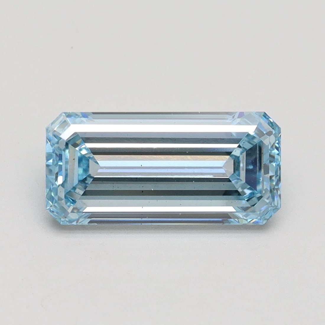 Loose Diamond - EMERALD 2.13ct Fancy Intense Blue VS2: Loose Diamond - EMERALD 2.13ct Fancy Intense Blue VS2 Source: This is a real non-mined Diamond that has been grown in a lab Shape: EMERALD Carats: 2.13 Color: Fancy Intense Blue Certification: IGI Vid