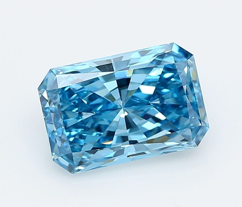 Loose Diamond - RADIANT 2.02ct Fancy Vivid Blue VVS2: Loose Diamond - RADIANT 2.02ct Fancy Vivid Blue VVS2 Source: This is a real non-mined Diamond that has been grown in a lab Shape: RADIANT Carats: 2.02 Color: Fancy Vivid Blue Certification: IGI Video: