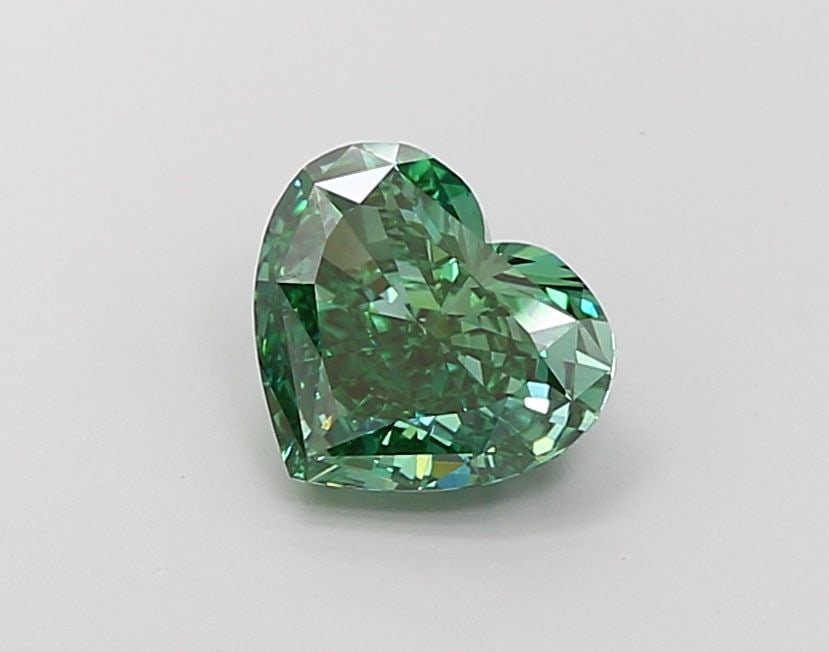 Loose Diamond - HEART 2.02ct Fancy Vivid Green VS1: Loose Diamond - HEART 2.02ct Fancy Vivid Green VS1 Source: This is a real non-mined Diamond that has been grown in a lab Shape: HEART Carats: 2.02 Color: Fancy Vivid Green Certification: NONE Video: