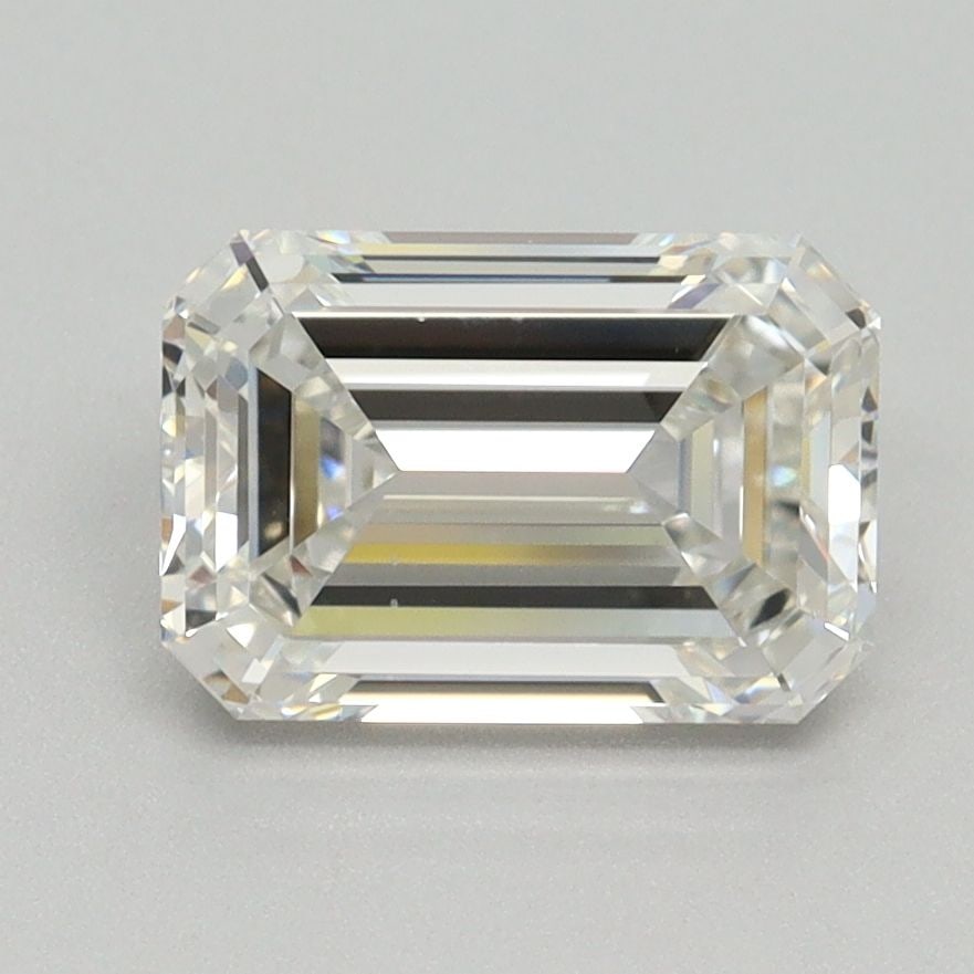 Loose Diamond - EMERALD 2.07ct G VS1: Loose Diamond - EMERALD 2.07ct G VS1 Source: This is a real non-mined Diamond that has been grown in a lab Shape: EMERALD Carats: 2.07 Color: G Clarity: VS1 Certification: NONE Video: