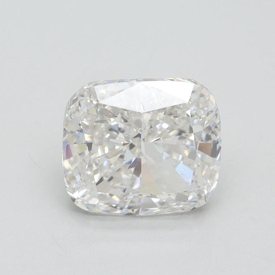 Loose Diamond - CUSHION BRILLIANT 3.03ct G VS2: Loose Diamond - CUSHION BRILLIANT 3.03ct G VS2 Source: This is a real non-mined Diamond that has been grown in a lab Shape: CUSHION BRILLIANT Carats: 3.03 Color: G Clarity: VS2 Certification: IGI Vide