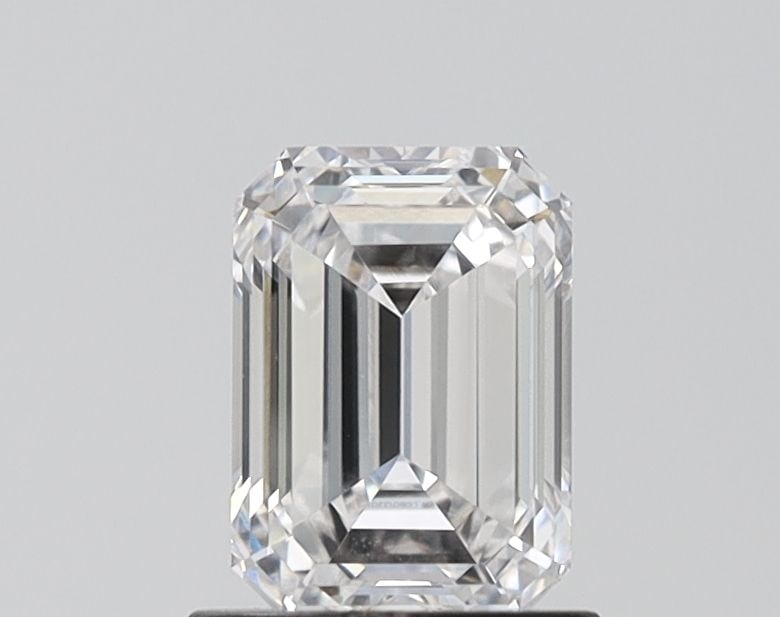 Loose Diamond - EMERALD 1.1ct E VVS1: Loose Diamond - EMERALD 1.1ct E VVS1 Source: This is a real non-mined Diamond that has been grown in a lab Shape: EMERALD Carats: 1.1 Color: E Clarity: VVS1 Certification: IGI Video: